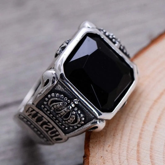 Crowns Onyx Ring